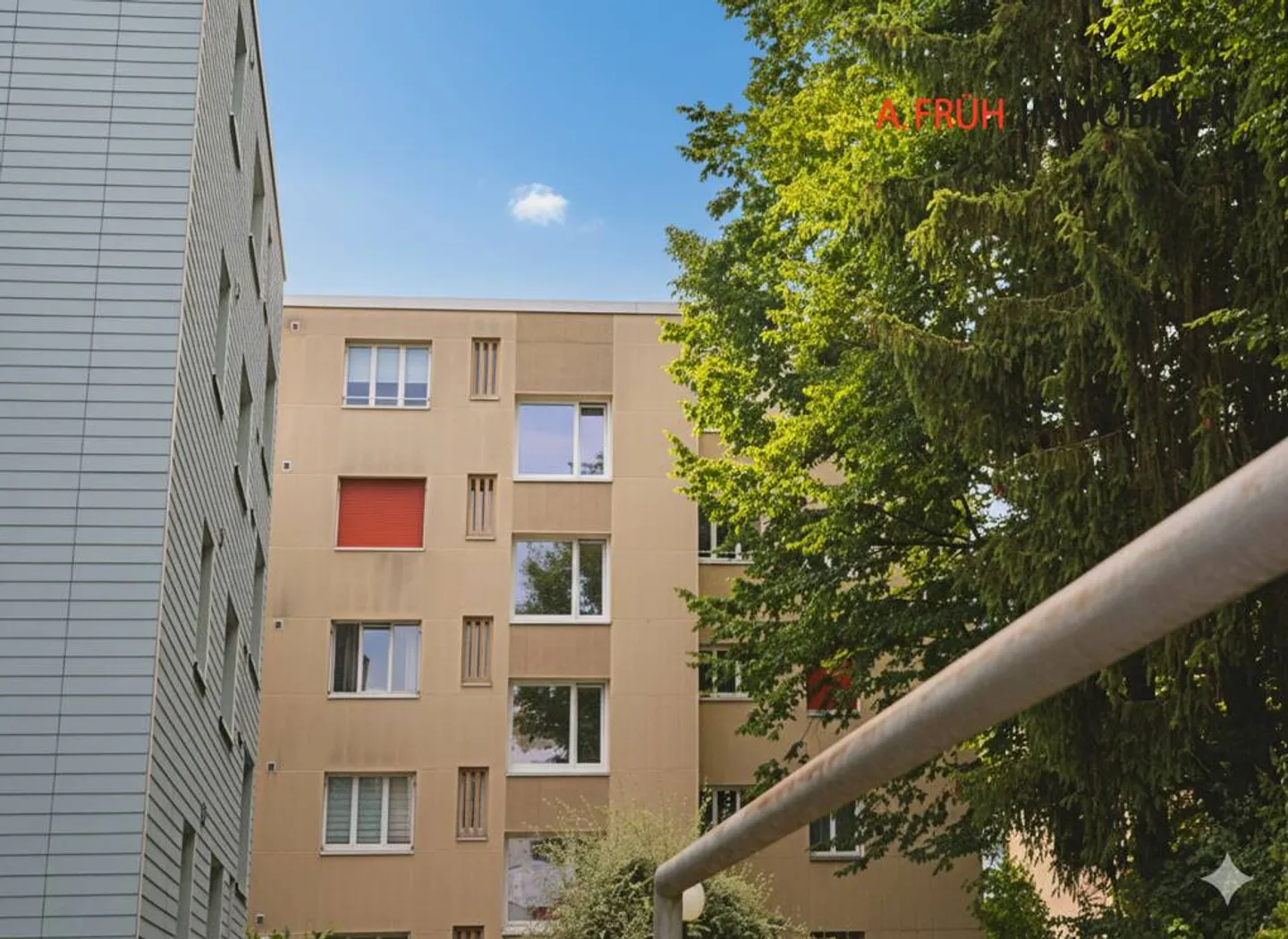 Attikawohnung mit Traum-Aussicht und Ausbaupotenzial in Grenchen - Foto 4 von 13