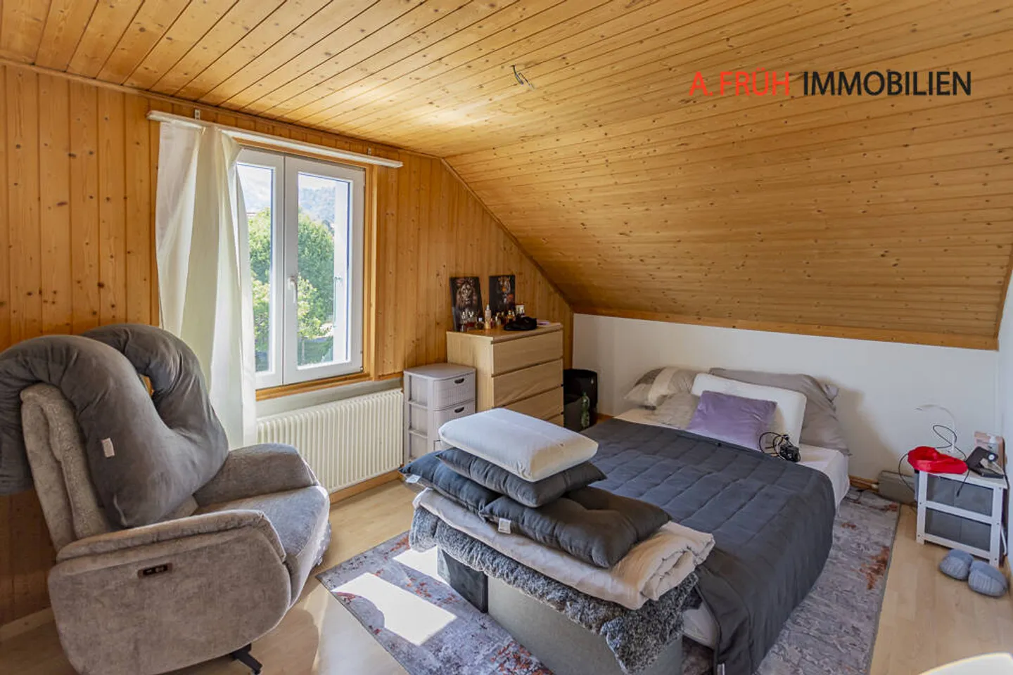 Above the Aare Valley Multi-Family House with a View of the Alps - Photo 5 of 13