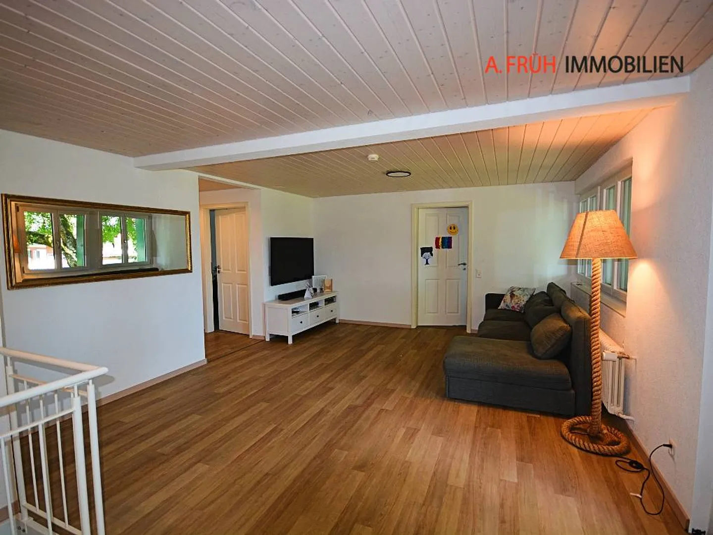 Maisonette spacieuse avec oasis de jardin et deux entrées séparées - Photo 10 sur 13