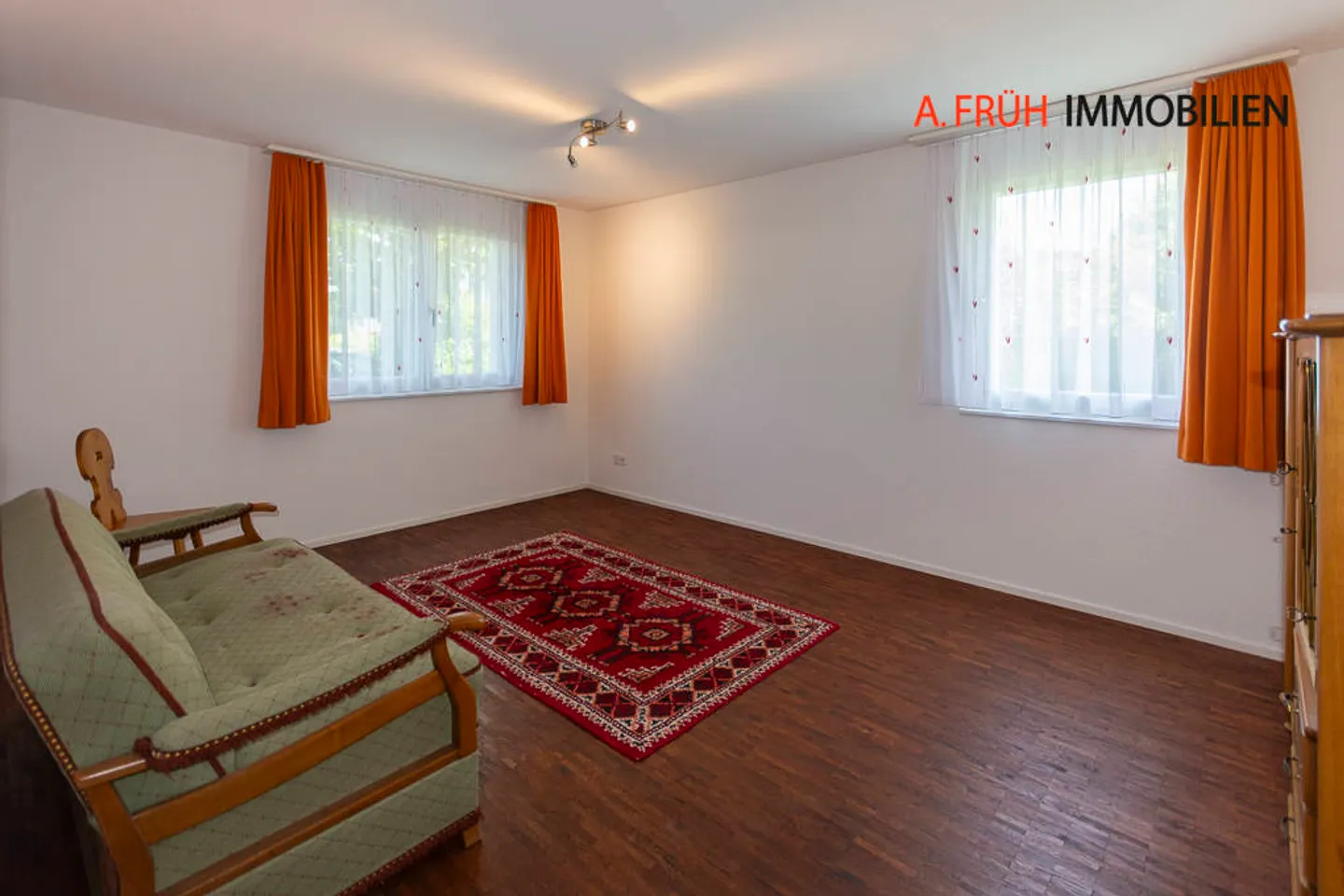 Ground-level garden apartment with comfort perfect for old age - Photo 6 of 13