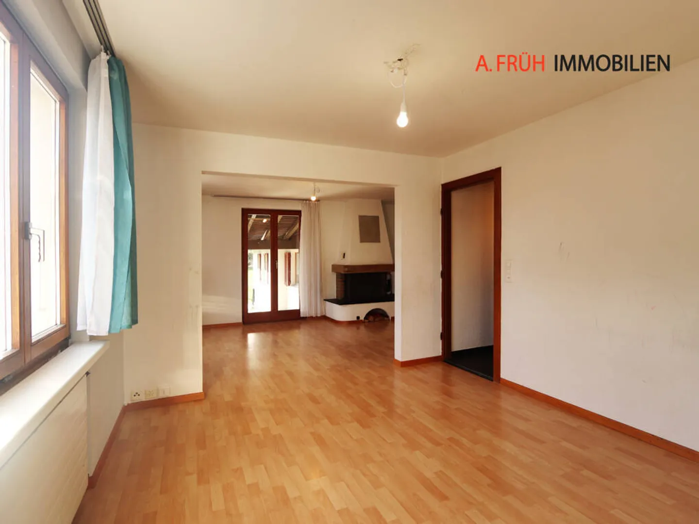 Two apartments, one home: Generational house near the Aare - Photo 5 of 13