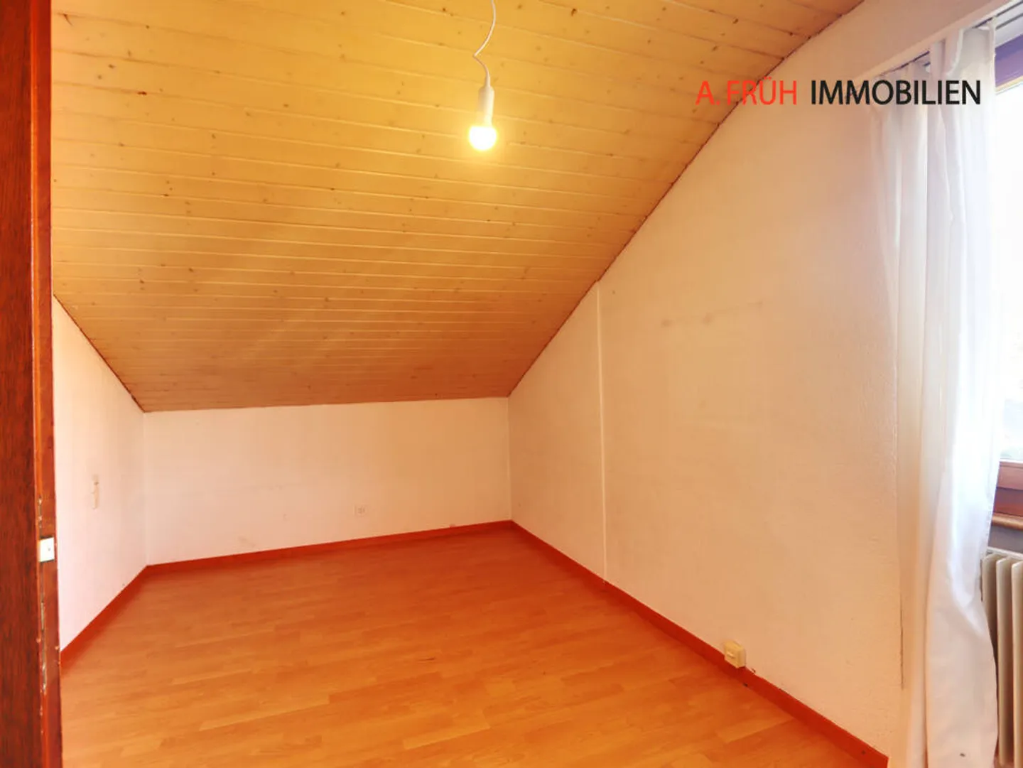 Two apartments, one home: Generational house near the Aare - Photo 10 of 13