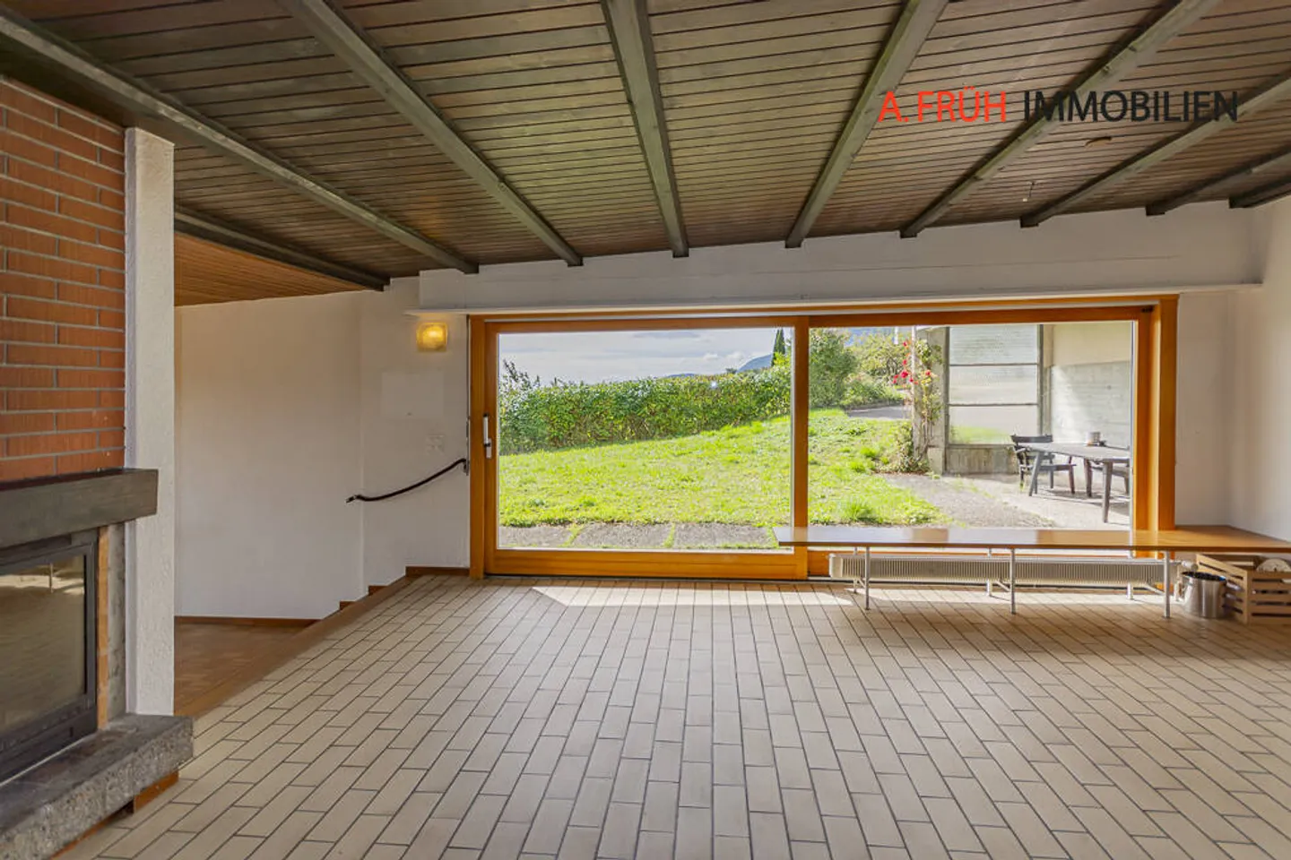 Bright single-family home in a quiet location with mountain views and panoramic views over Solothurn - Photo 5 of 12