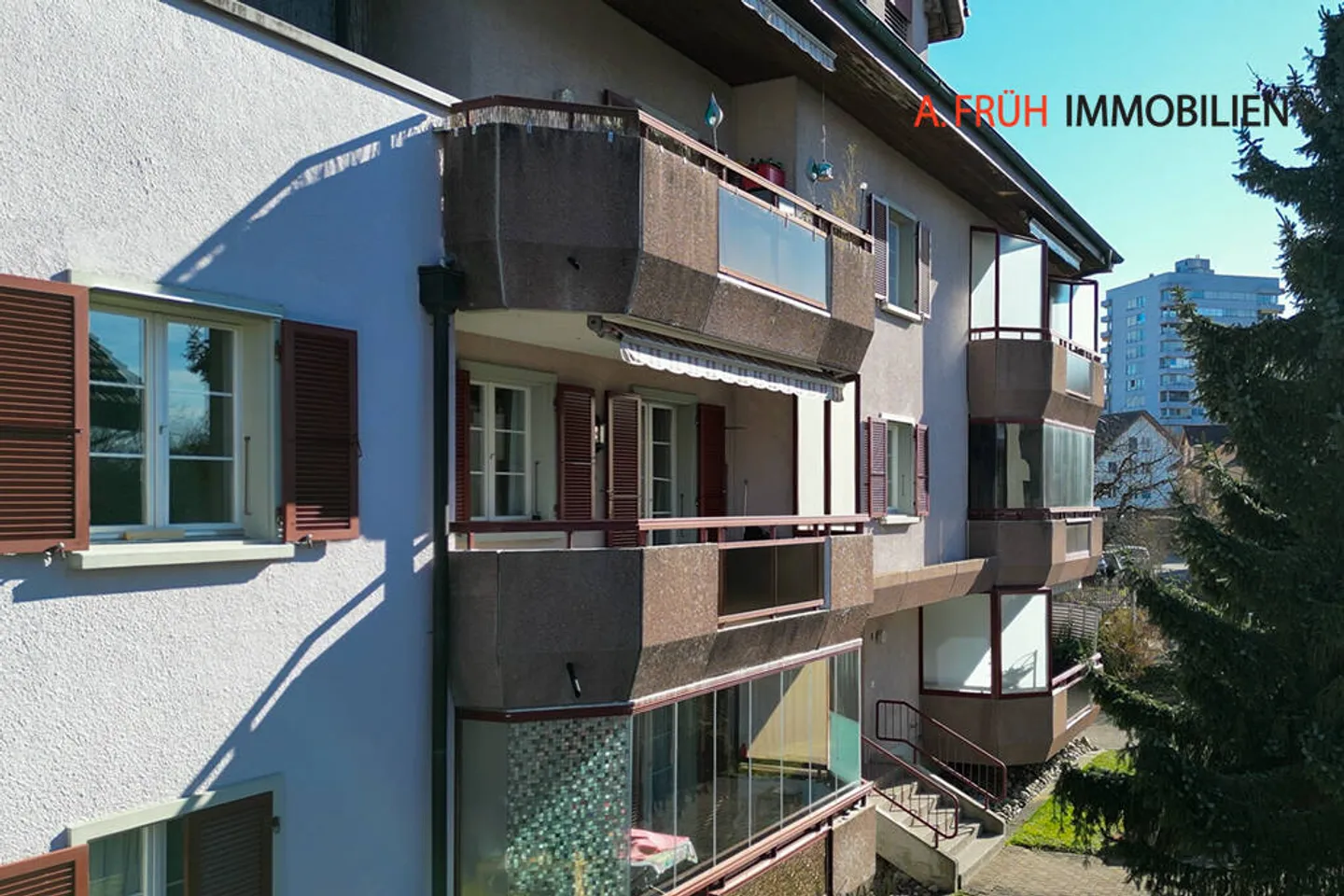 Vivre au centre avec ascenseur et cheminée - Appartement avec caractère - Photo 6 sur 9