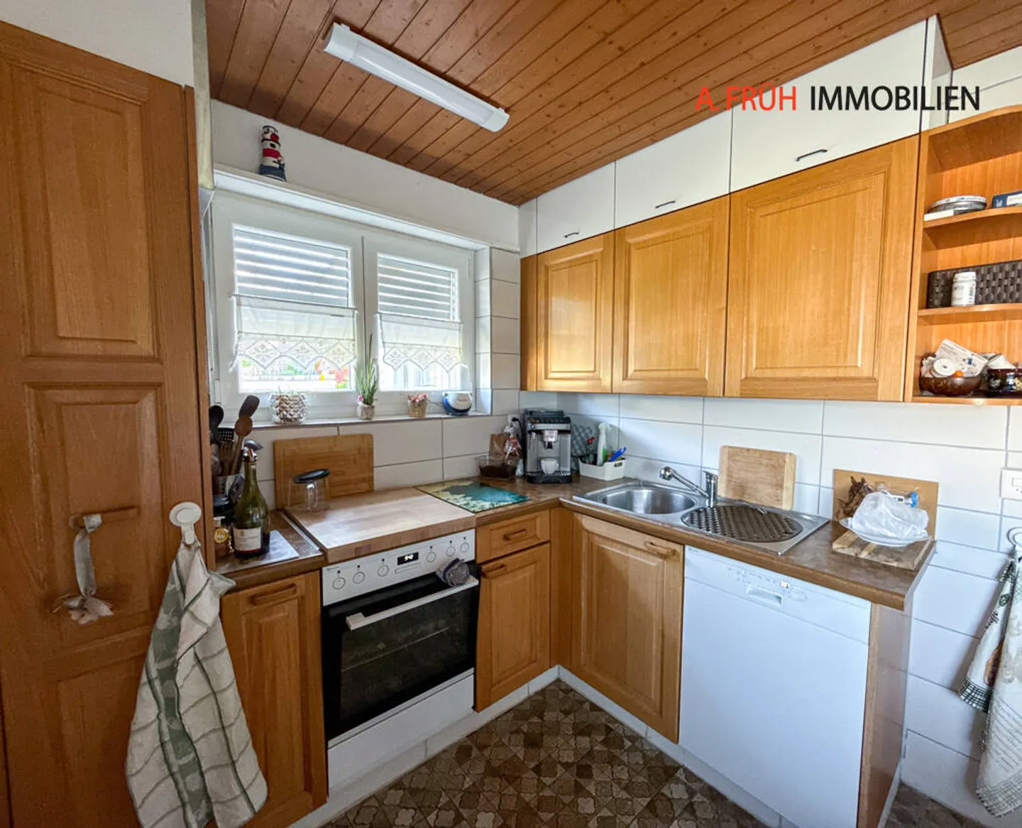 Casa Incantevole: Villa Unifamiliare in una Posizione Vicina alla Natura. - Foto 6 di 13