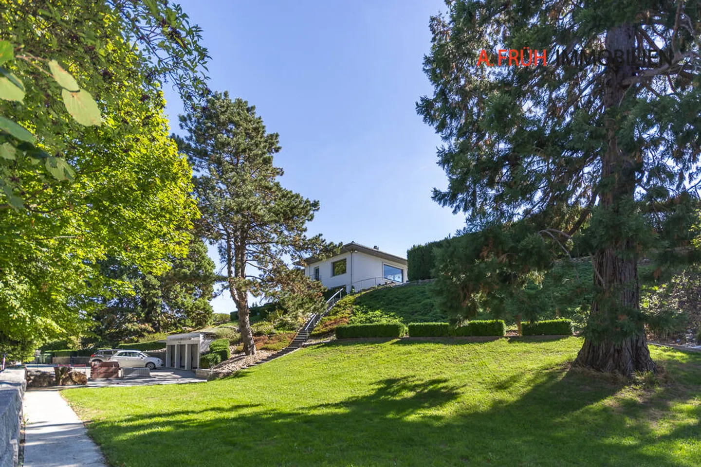 Une oasis privée avec beaucoup d'espace et une vue magnifique - Photo 13 sur 13