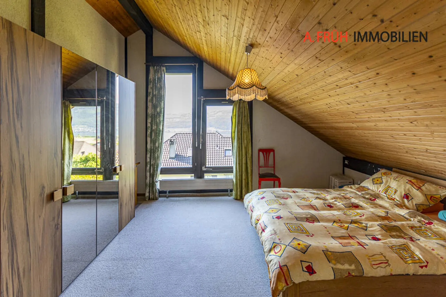Ein Haus voller Licht und Leben über dem Bielersee - Photo 6 sur 10
