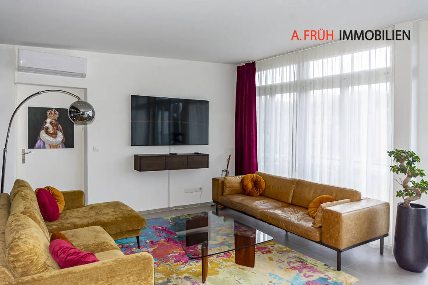 Appartamento duplex con stile: Concetto abitativo moderno e balconi soleggiati - Foto 6 di 11