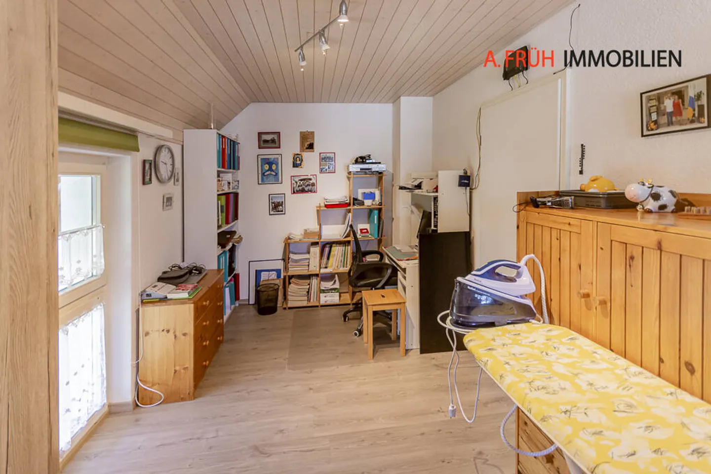 Incantevole casa a schiera con giardino idilliaco e molto comfort abitativo - Foto 9 di 13