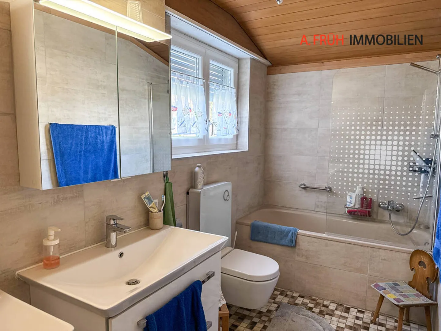 Casa Incantevole: Villa Unifamiliare in una Posizione Vicina alla Natura. - Foto 7 di 13