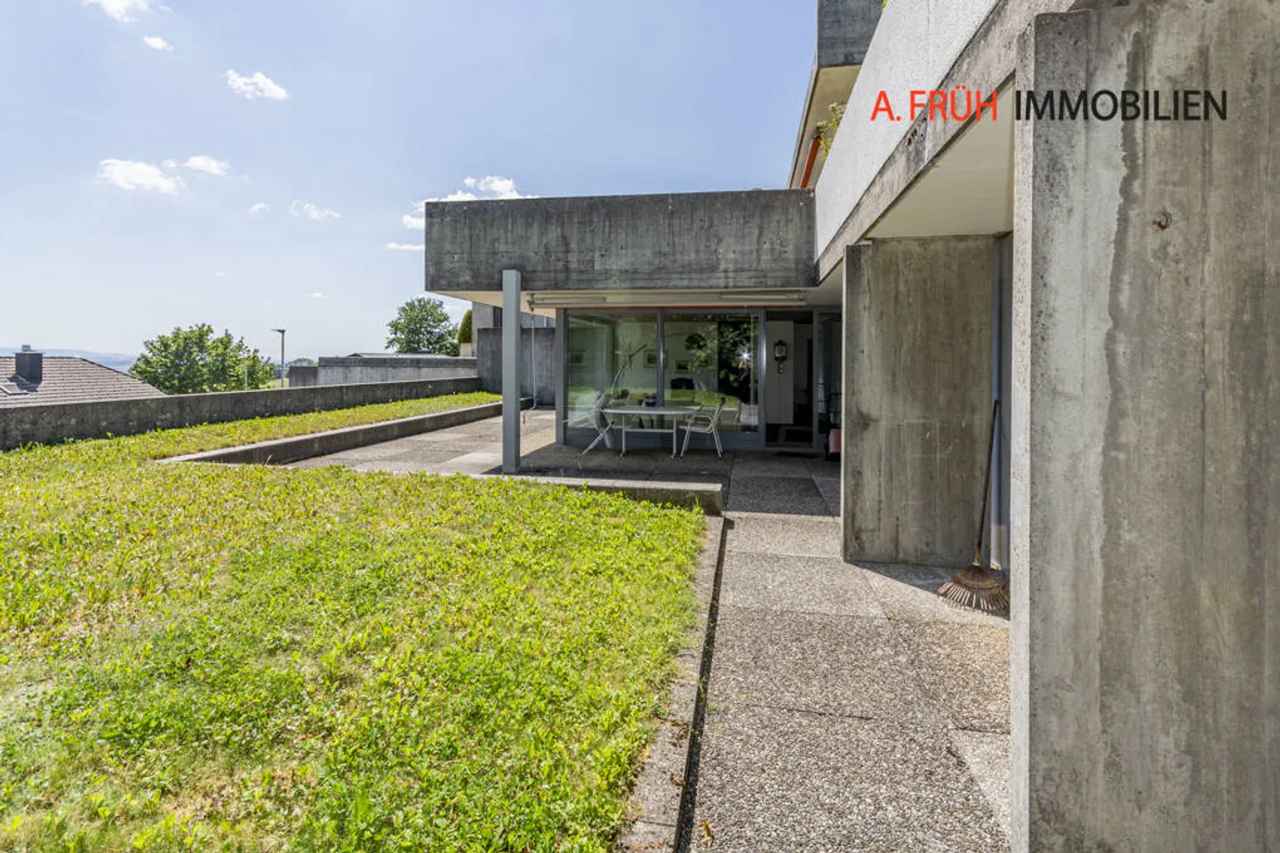Helle Terrassenwohnung  Wohnen mit besonderem Ambiente - Foto 9 di 10
