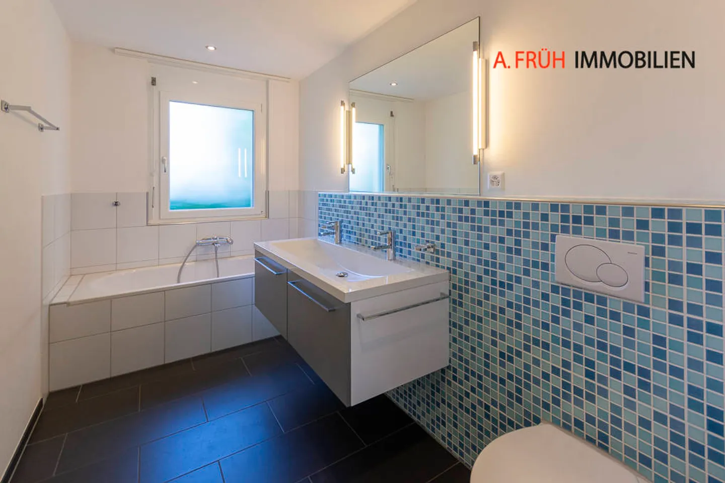 Ground-level garden apartment with comfort perfect for old age - Photo 11 of 13
