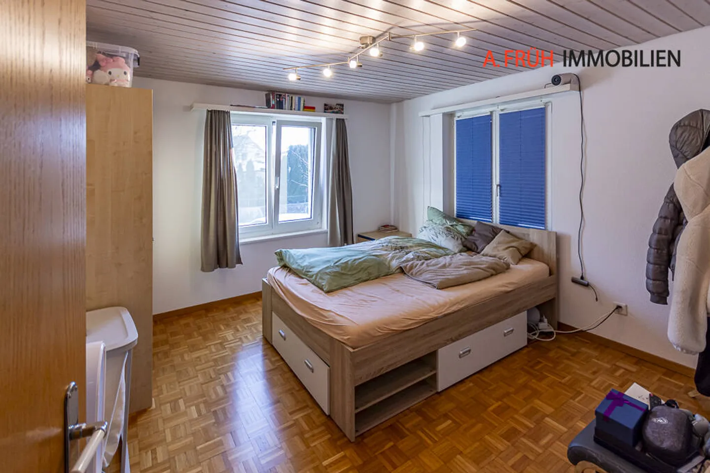 Timeless residential charm multi-family house with 3 residential units - Photo 6 of 13