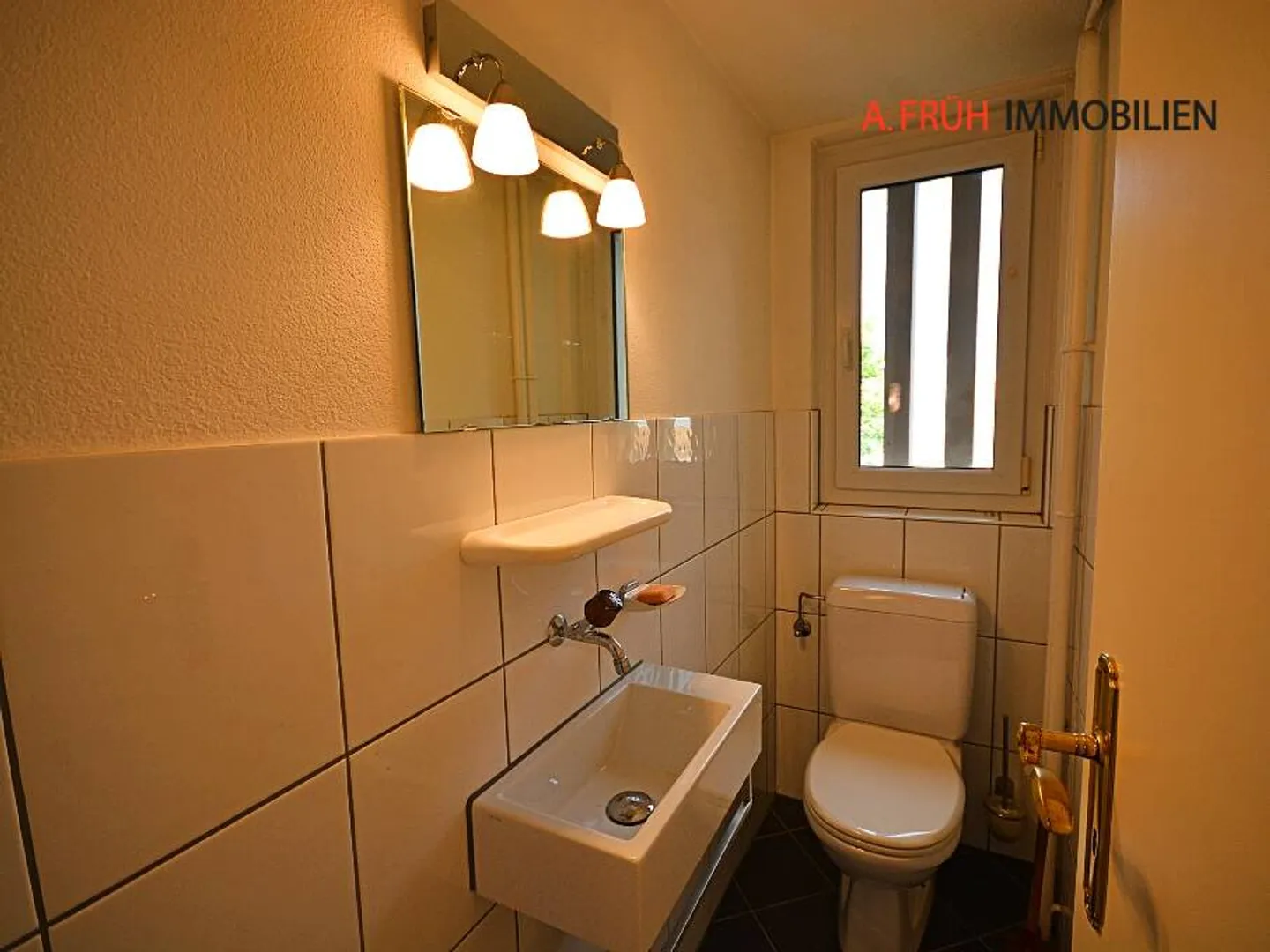 Penthouse apartment with dream view and development potential in Grenchen - Photo 13 of 13