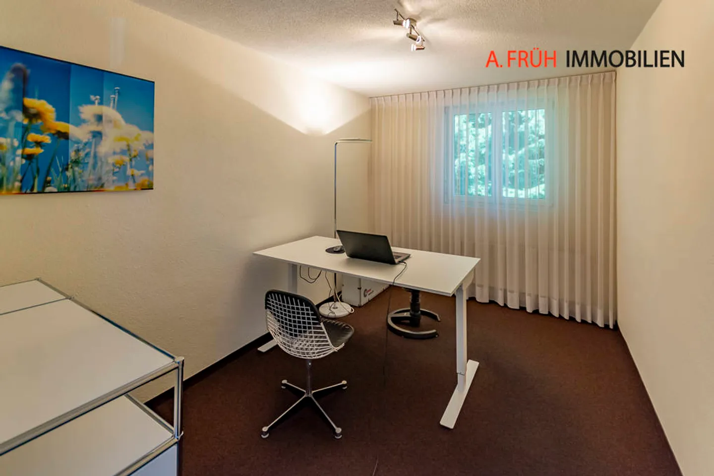 Exclusive 9-room maisonette apartment with large studio - Photo 10 of 13