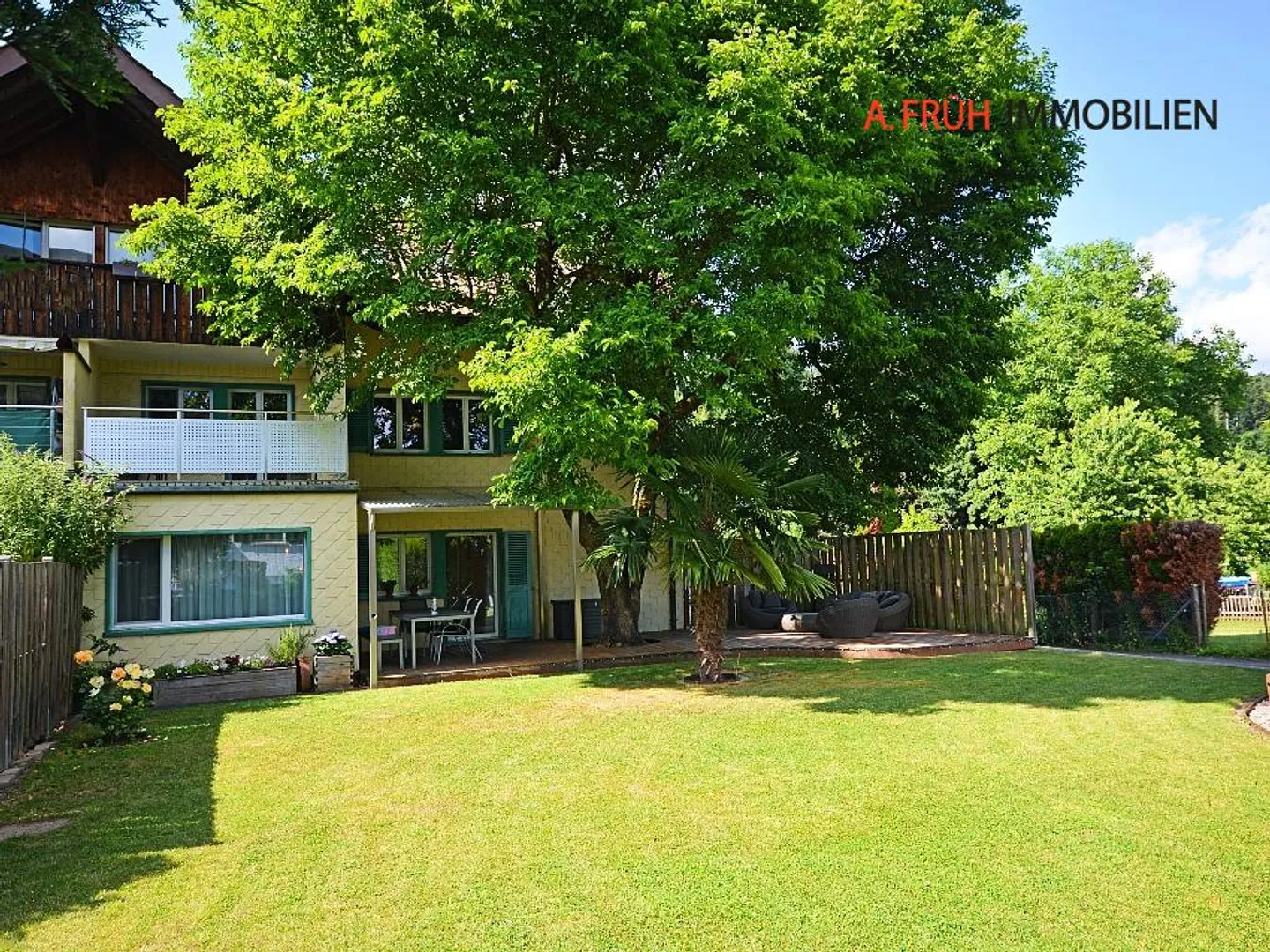 Maisonette spacieuse avec oasis de jardin et deux entrées séparées - Photo 1 sur 13