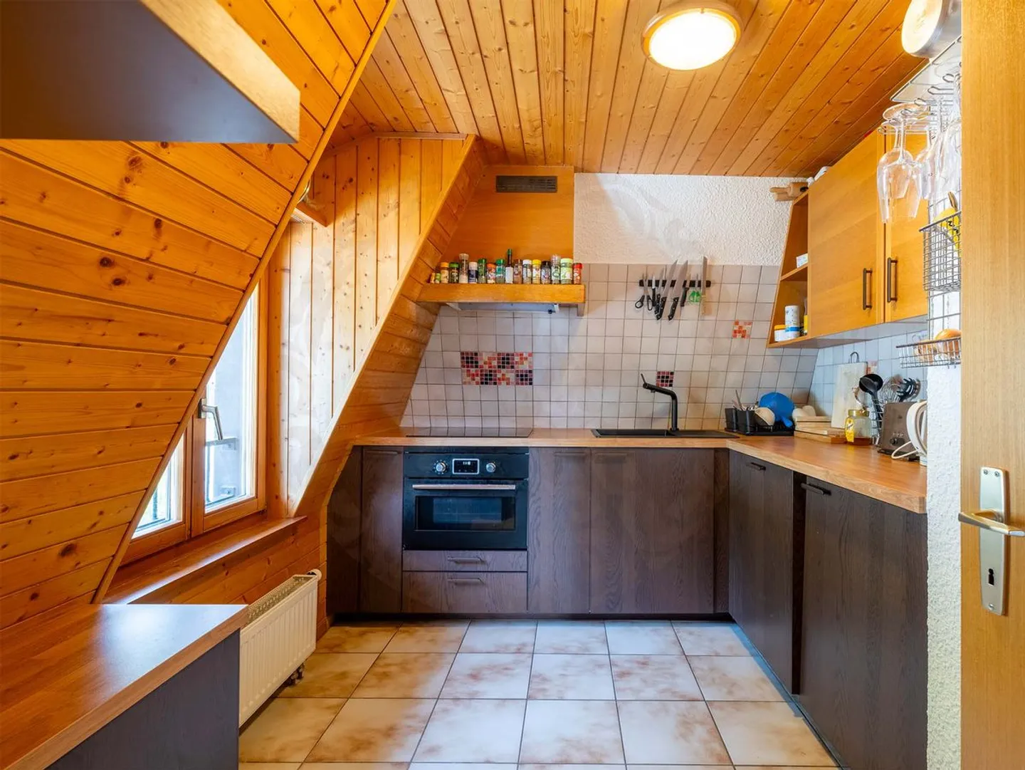 Appartement dans les combles au coeur des montagnes, à quelques minutes de Lavey-les-Bains - Foto 4 di 13
