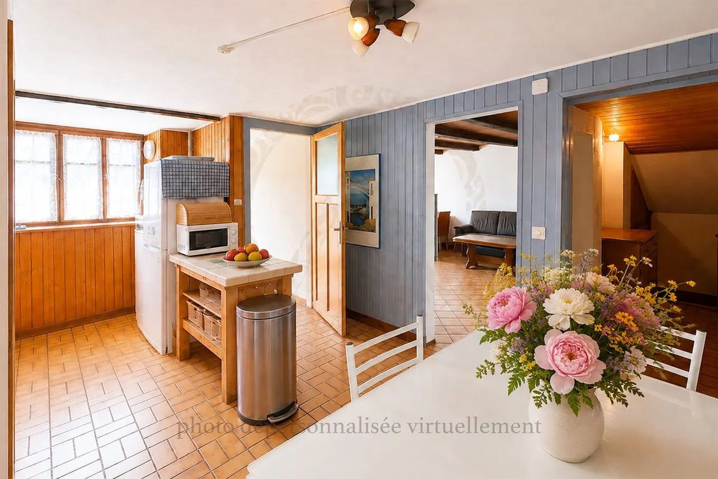 In Pailly - Live in one, rent the other: 295 m² and immediate rental income! - Photo 4 of 13
