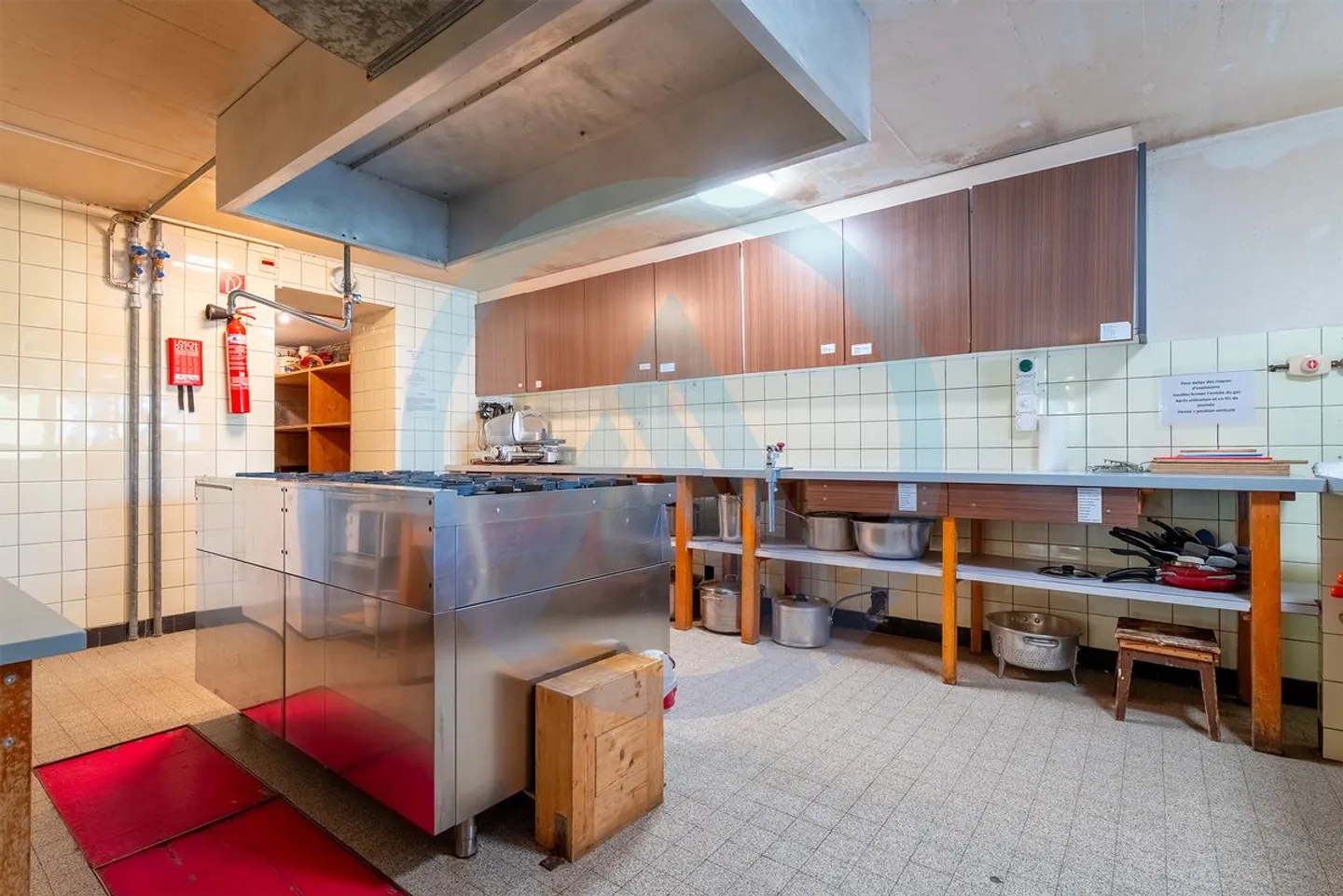 An exceptional chalet to bring your group projects to life in the Portes-du-Soleil - Photo 8 of 13