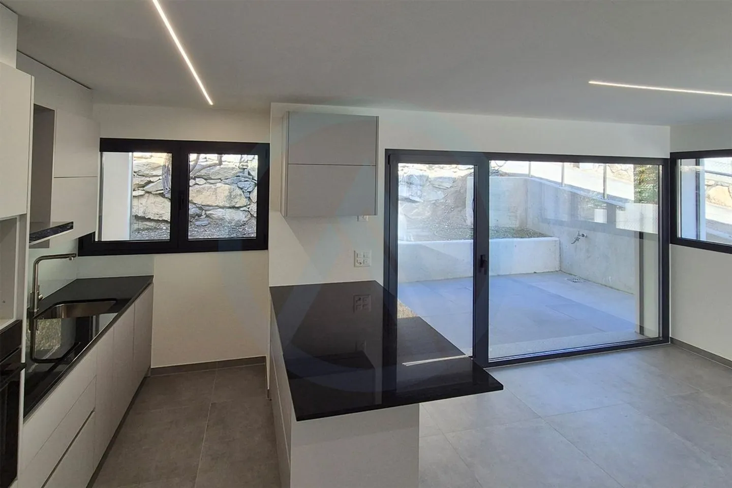 Superbe appartement neuf avec une vue sur les montagnes dans les hauteurs de Sion - Foto 3 von 13