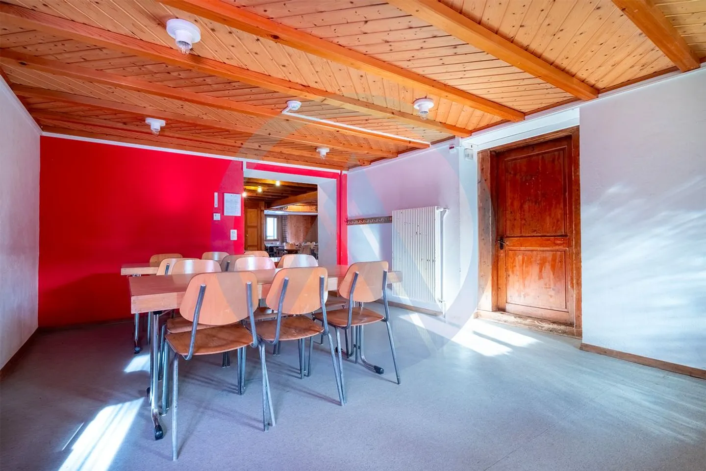 An exceptional chalet to bring your group projects to life in the Portes-du-Soleil - Photo 7 of 13