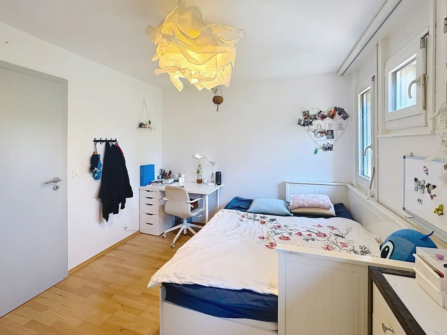 Casa a schiera con 5.5 stanze e terrazza, 4 camere, zona residenziale tranquilla - Foto 4 di 13