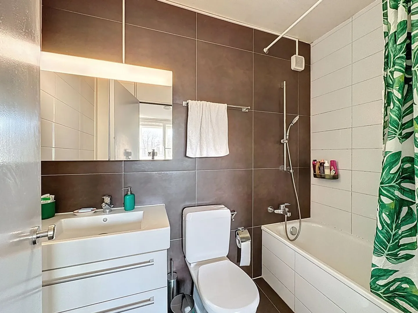 Bel appartement 3,5 pièces à Cugy VD - lumineux, confortable et parfaitement entretenu, avec place de parc - Photo 7 sur 9