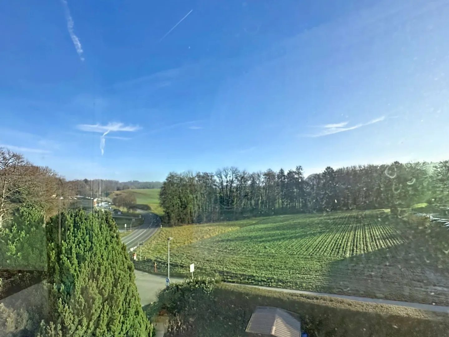 Bel appartement 3,5 pièces à Cugy VD - lumineux, confortable et parfaitement entretenu, avec place de parc - Photo 8 sur 9