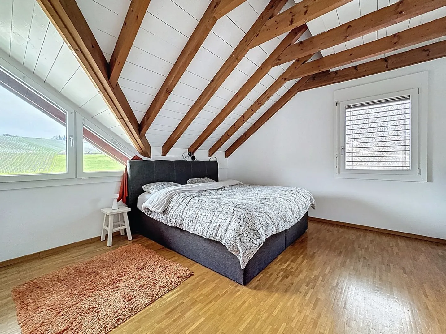 Maison individuelle d'exception - Autonomie énergétique, volumes généreux et cadre idyllique - Photo 8 sur 13