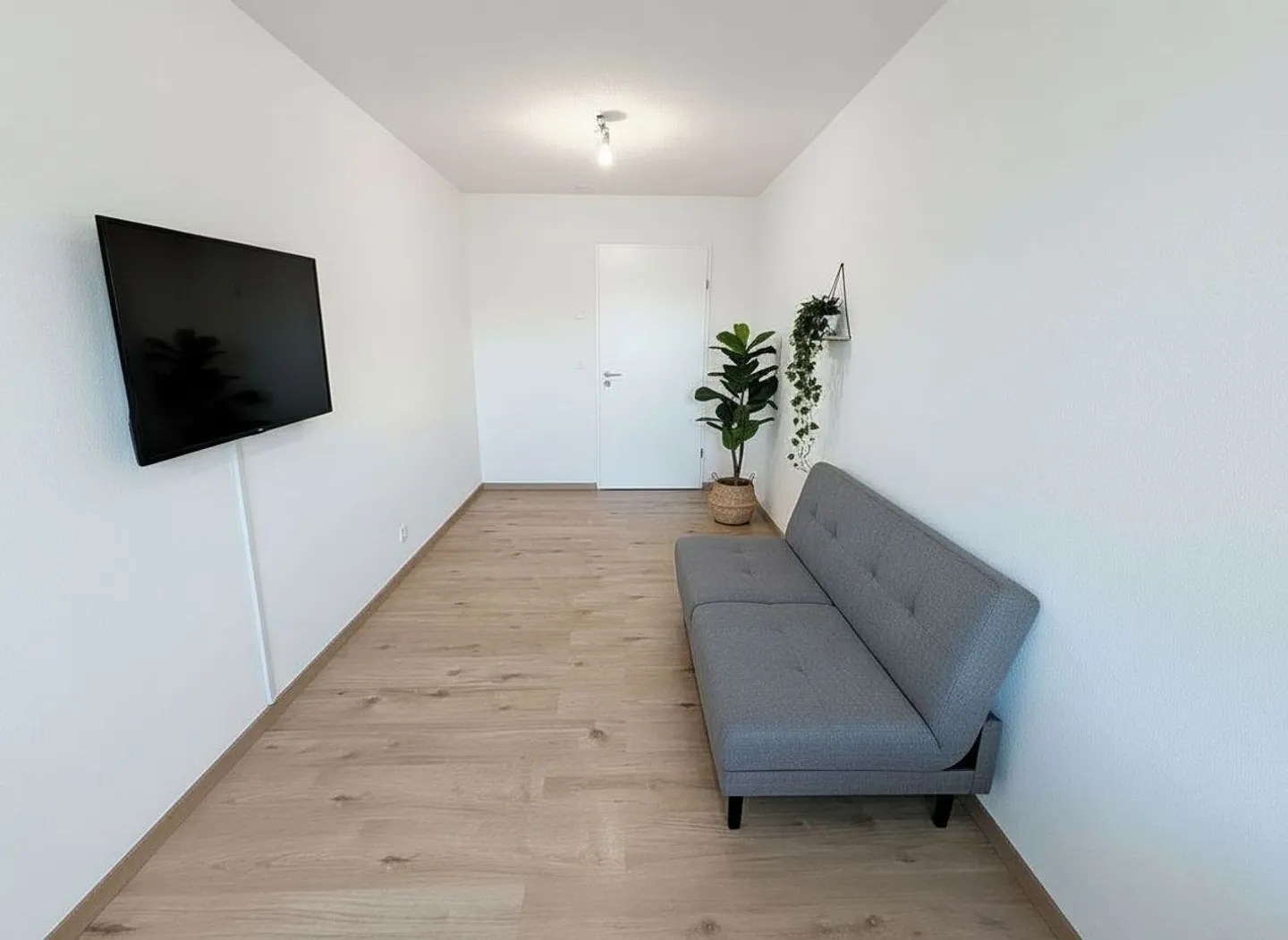 1.5-room studio with parking space - Photo 4 of 6