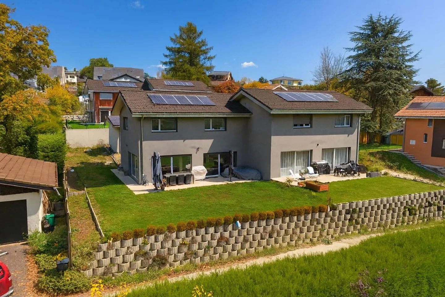 Stupenda casa a schiera 4.5 p. - 139 m², esposta a sud, vista lago e montagne - costruzione 2022 - Foto 1 di 13