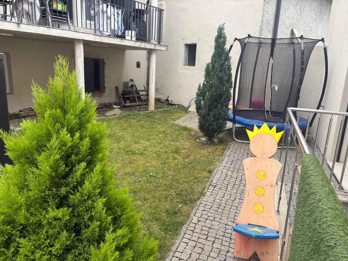 Geräumiges 7-Zimmer-Familienhaus mit Garten, Keller und hochwertigen Ausstattungen - 1145 Bière - Foto 11 von 11