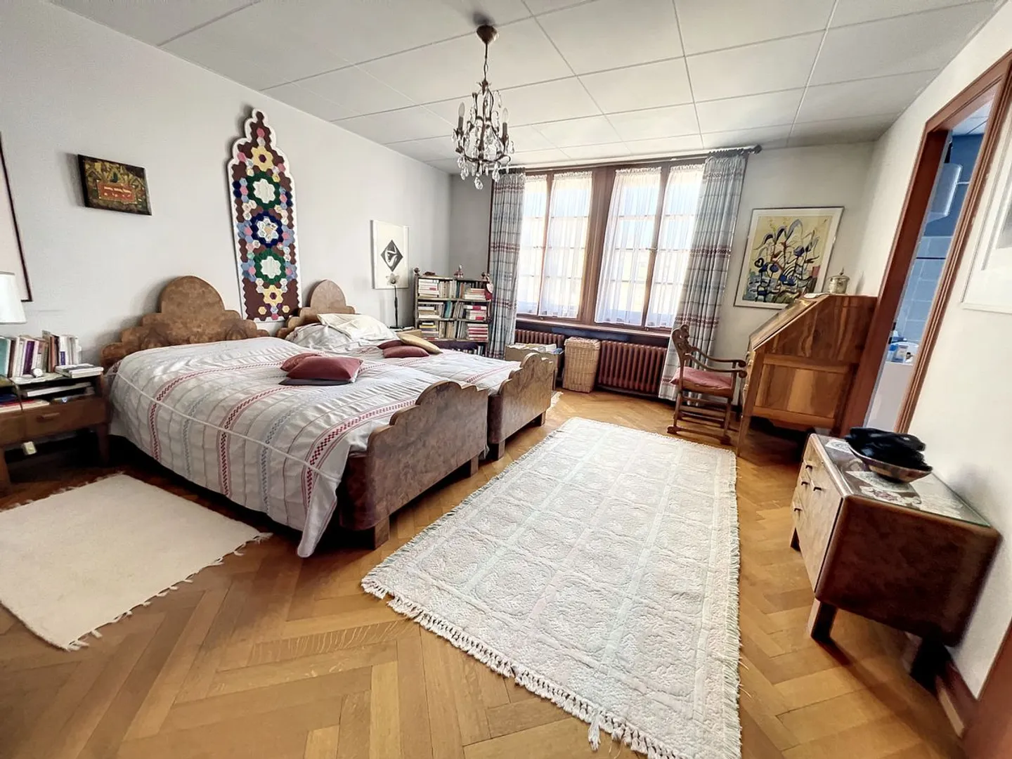 Spacieux appartement de 6,5 pièces au coeur de Sainte-Croix - 175 m² habitables - Photo 3 sur 6