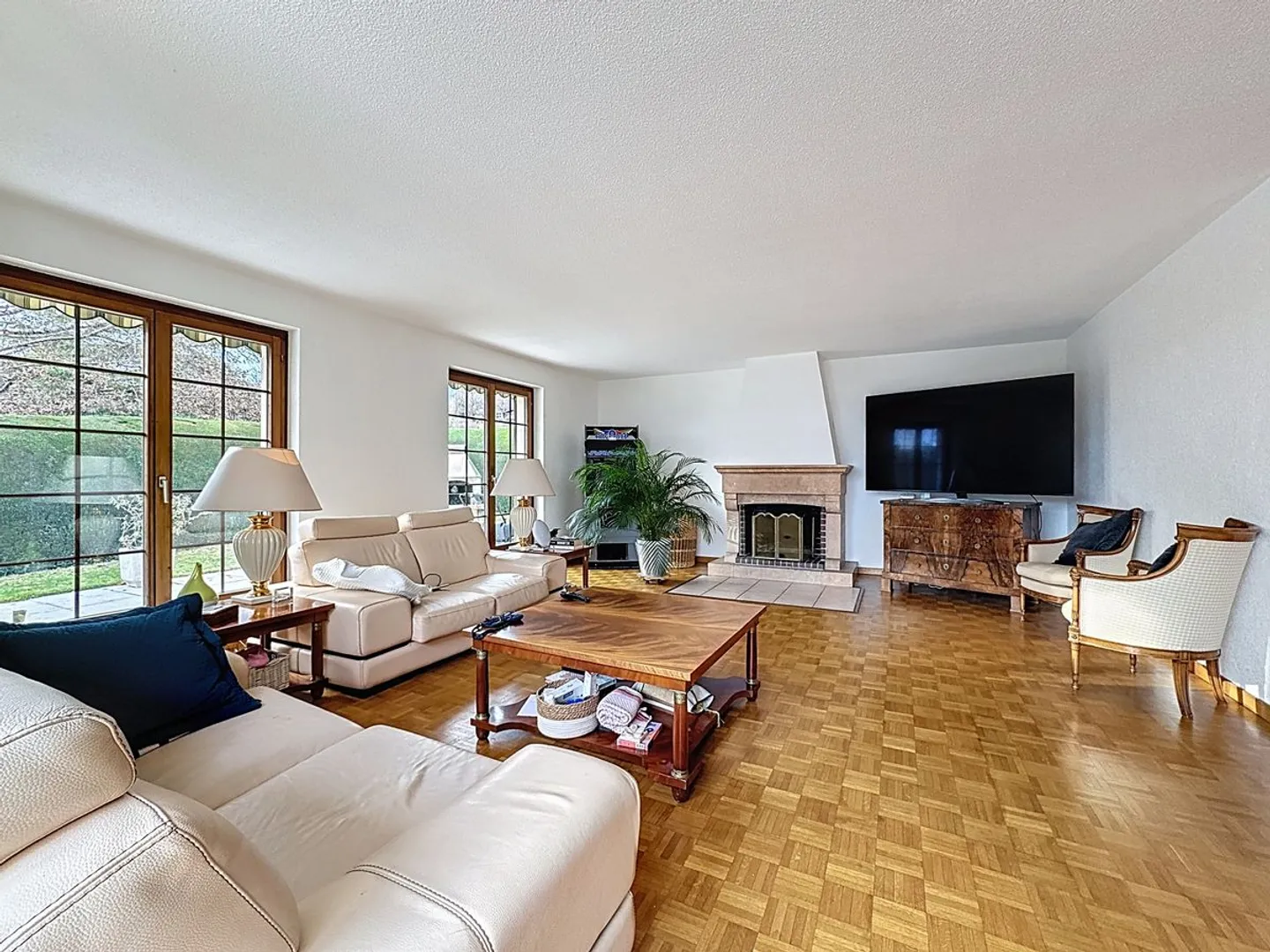 Villa Individuelle avec studio indépendant - Vue Lac &amp; Alpes - Jacuzzi pour des Instants d'Exception - Photo 3 sur 13