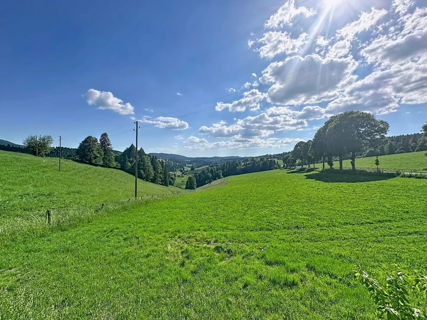 Proprietà rara ed elegante, che offre un ambiente ideale per una famiglia o un'attività B&amp;B, con vista spettacolare - Foto 2 di 13