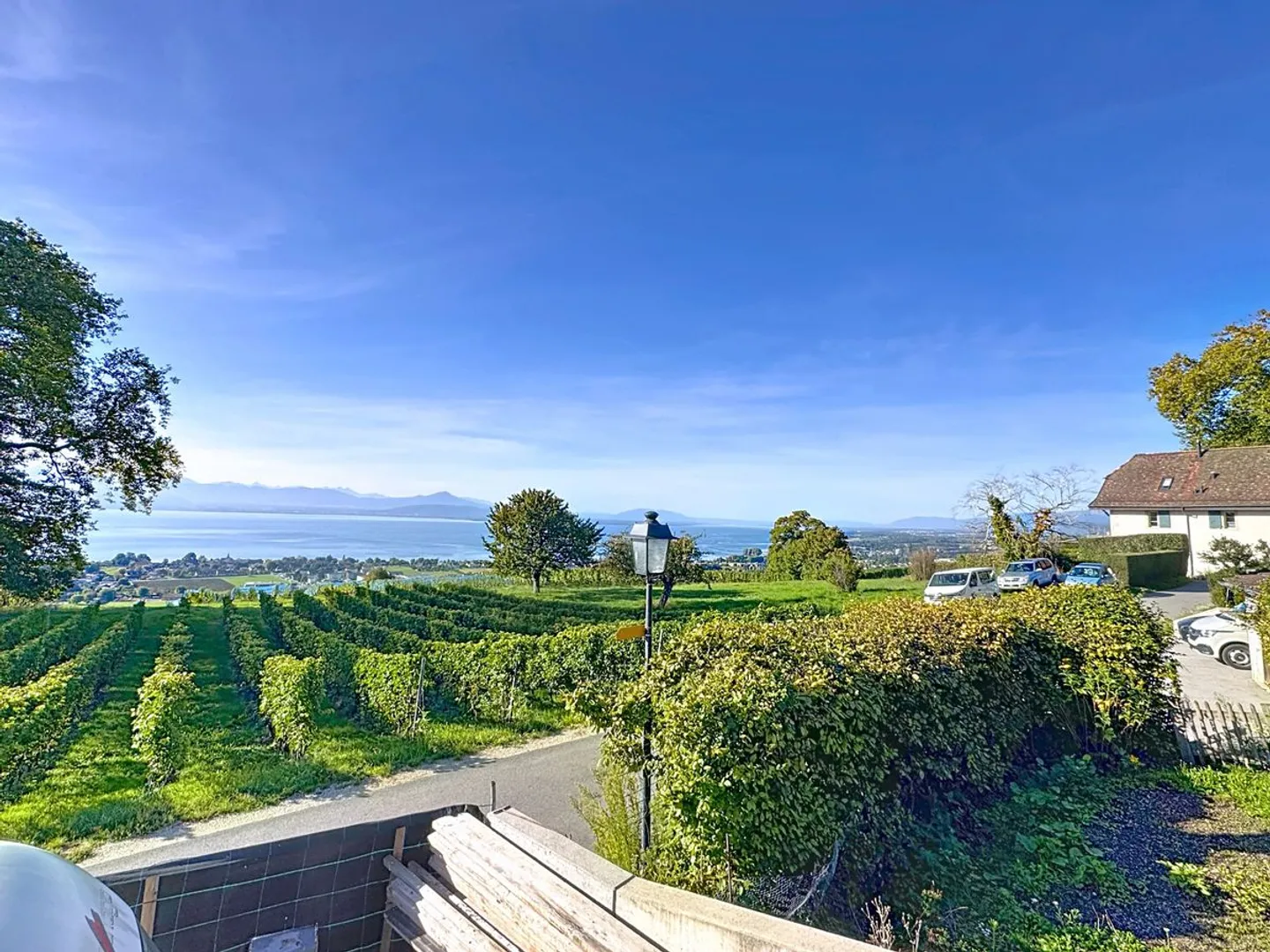 Villa nuova di alta gamma: 360 m² di luce e prestigio di fronte al lago e alle Alpi, a voi scegliere le finiture ... - Foto 8 di 12