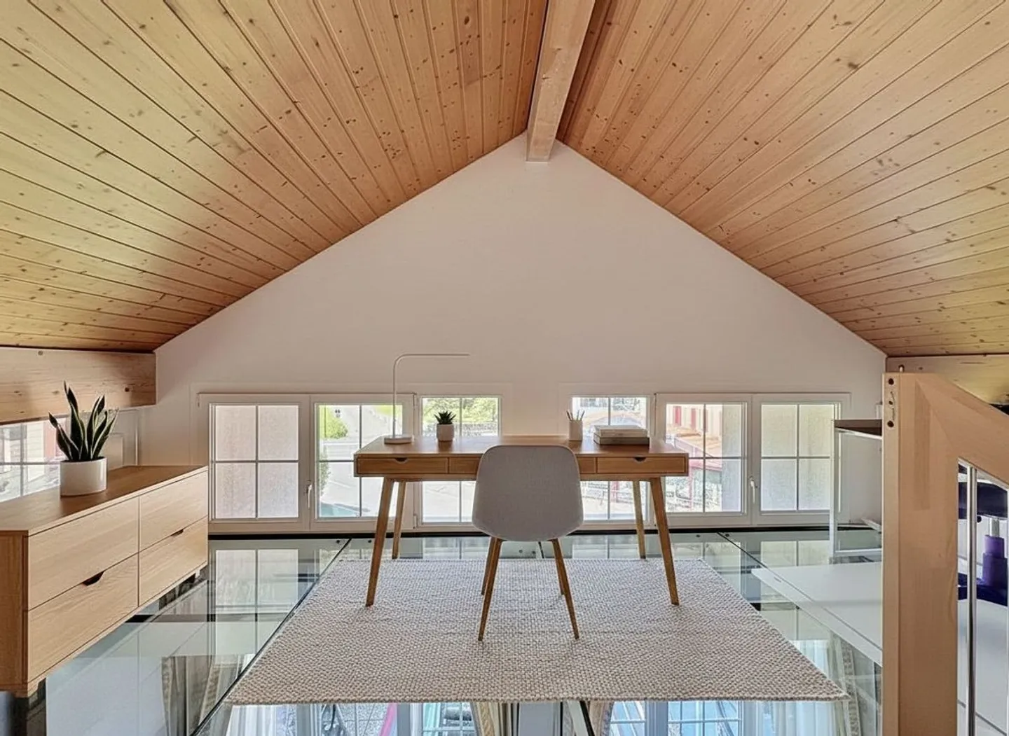Heller Duplex mit großzügigen Volumen im Herzen von Servion - Foto 11 von 11