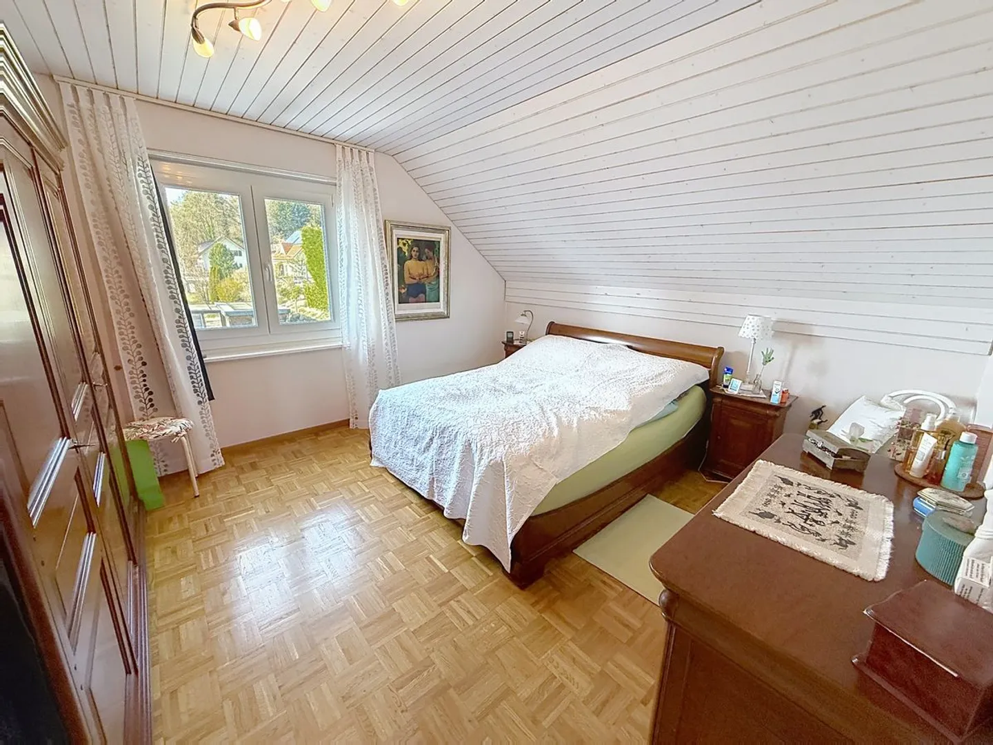 Belle maison familiale de 6,5 pièces avec véranda, jardin arboré et panneaux solaires - Ursy (FR) - Foto 10 von 13