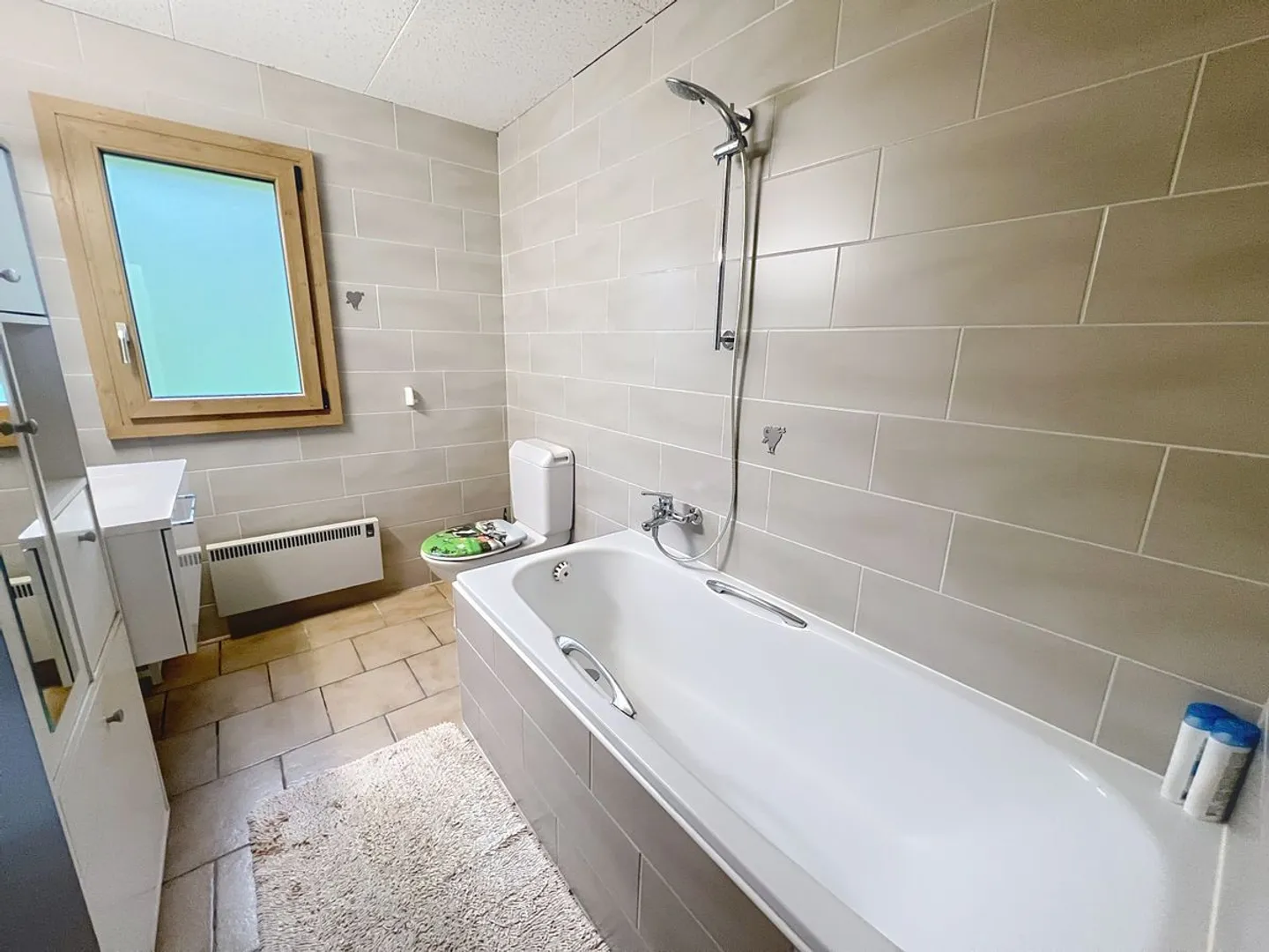Maison individuelle avec vue panoramique sur le lac de Neuchâtel et Yverdon - Foto 13 di 13