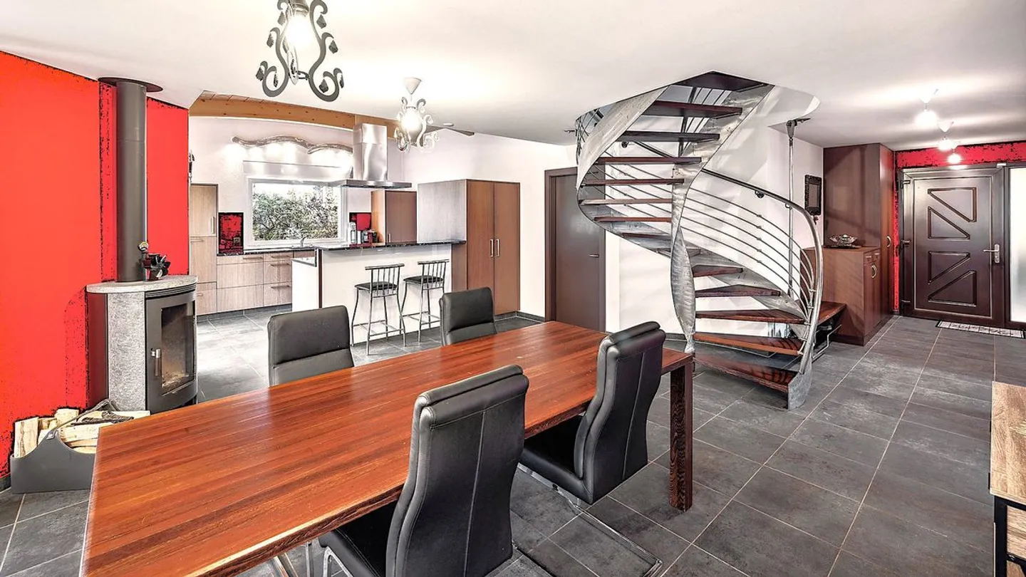 TRES BELLE VILLA MODERNE AU PIED DES MONTAGNES - MURAZ (VS) - Photo 3 sur 9