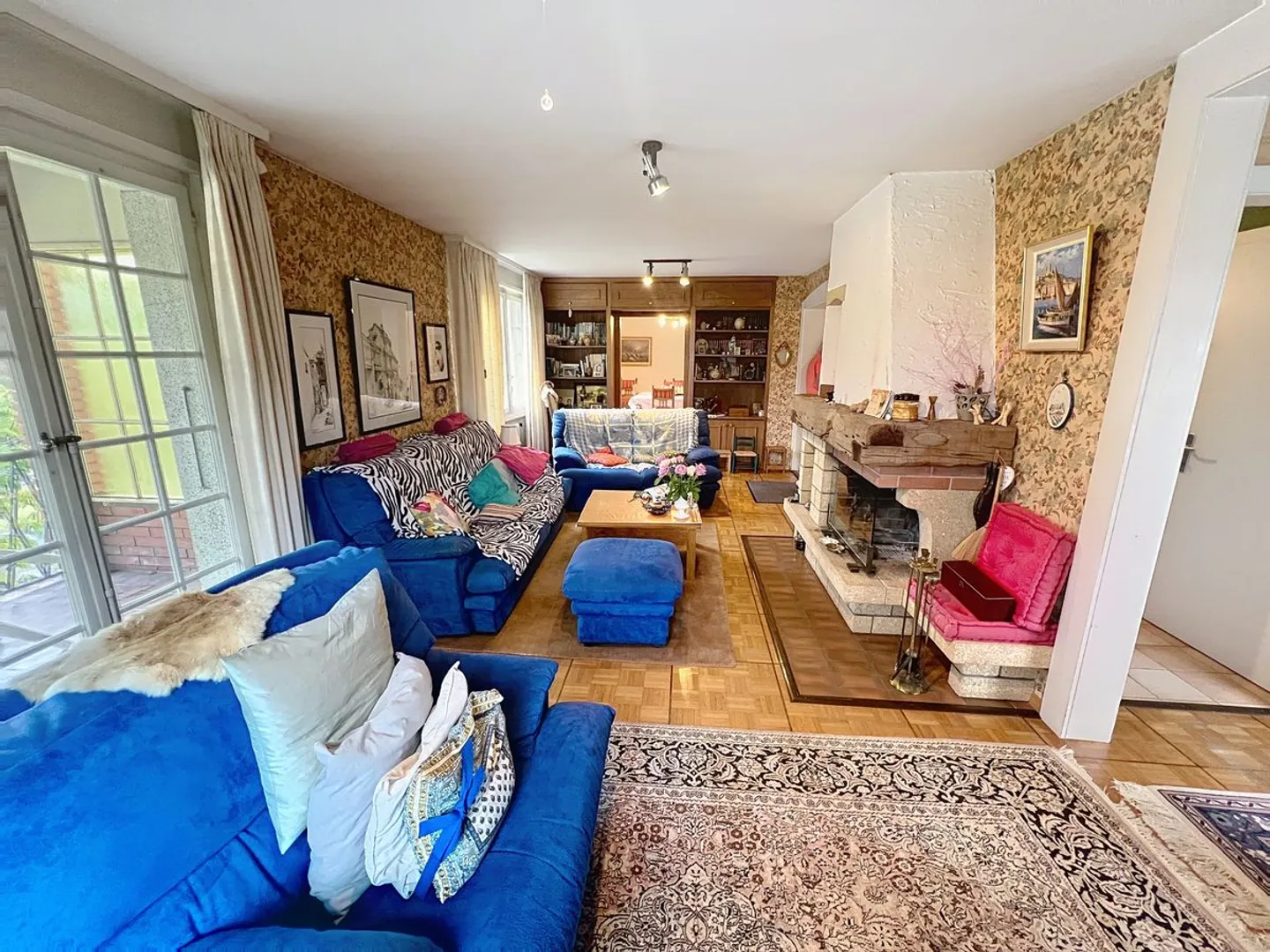 Spaziosa casa familiare a Valeyres-sous-Montagny, lotto di 1147 m2 - Foto 2 di 13