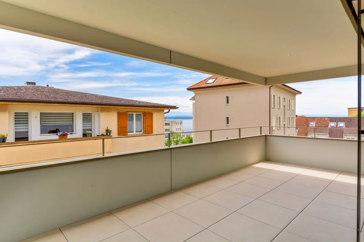 Neuchâtel - Superbo appartamento 3.5 locali Minergie-P con balcone e finiture di alta gamma Appartamento C - Foto 4 di 7