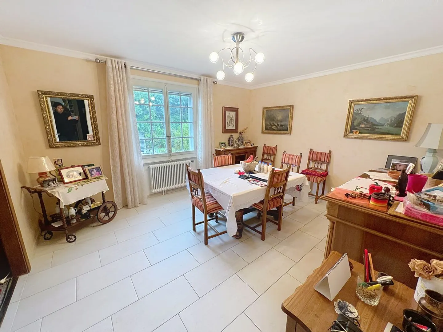 Spaziosa casa familiare a Valeyres-sous-Montagny, lotto di 1147 m2 - Foto 5 di 13