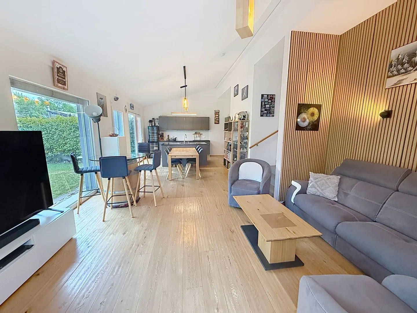A privileged living environment in the heart of Cudrefin - Photo 5 of 13
