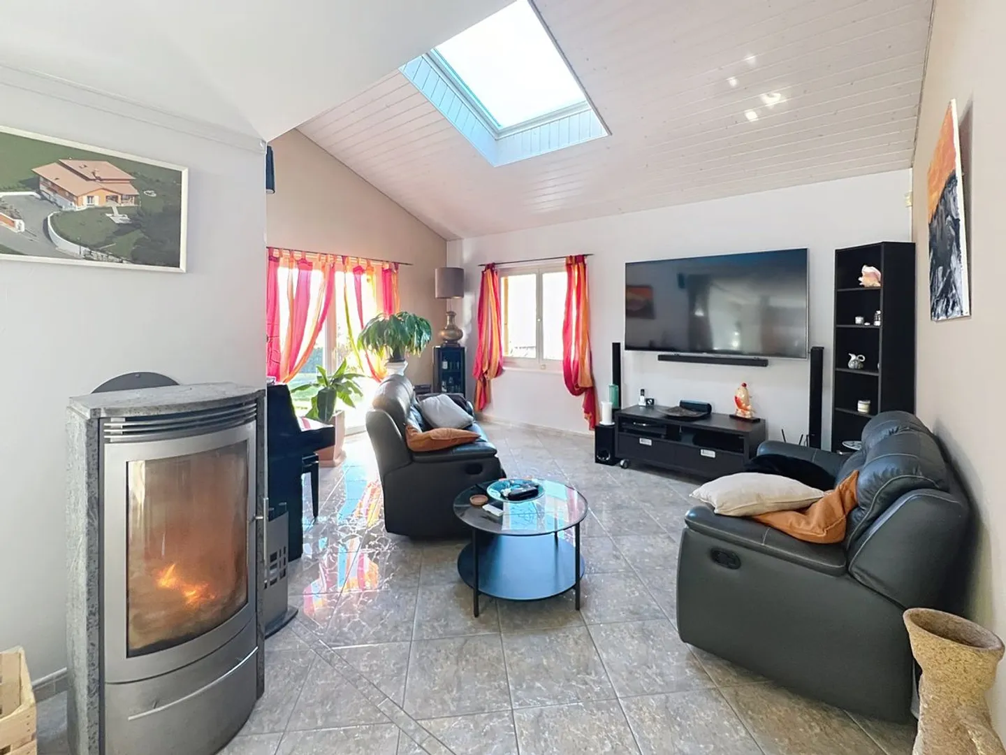 Magnifica casa indipendente ristrutturata e in perfette condizioni, ideale per una famiglia. - Foto 8 di 13