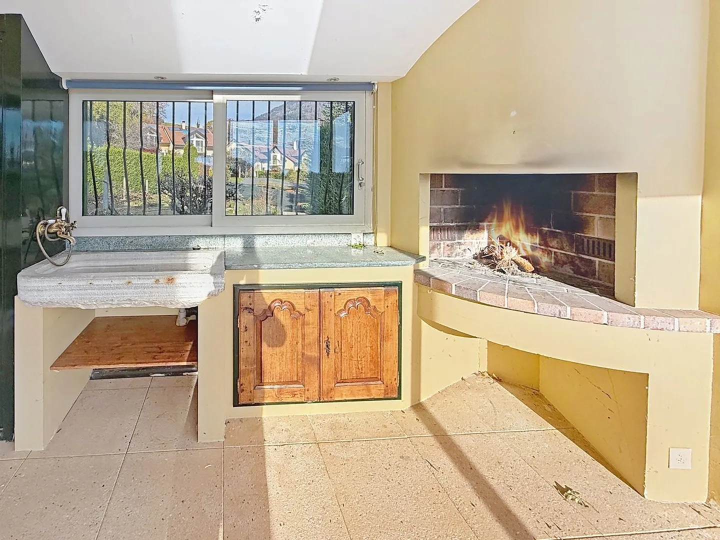 Luxury house - Photo 8 of 13