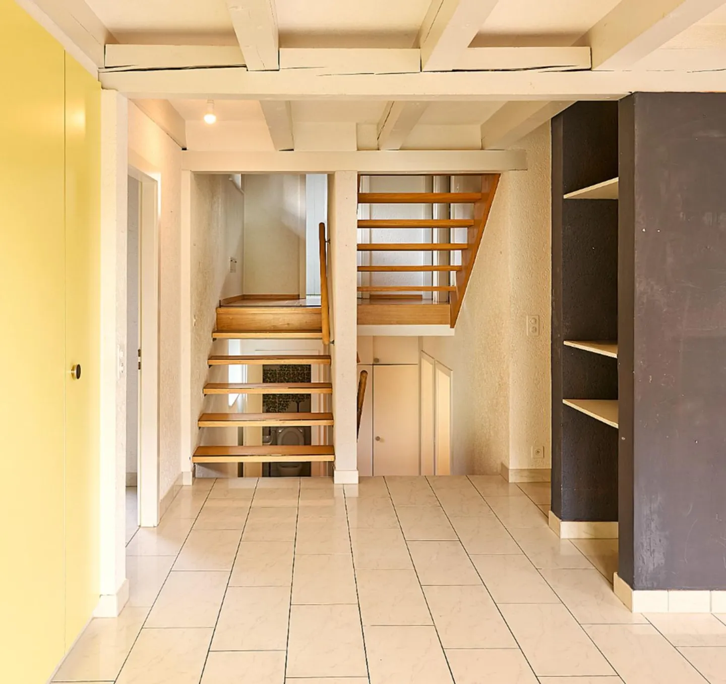  GRANDE VILLA LUMINEUSE ET AU CALME. JARDIN SUR DEUX NIVEAUX. LE MOURET (FR) - Photo 5 sur 13