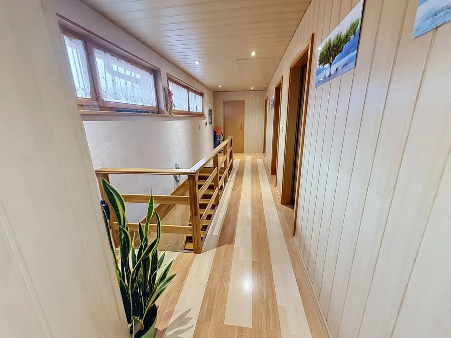 Moderne Villa mit Solarenergie - Foto 11 von 13