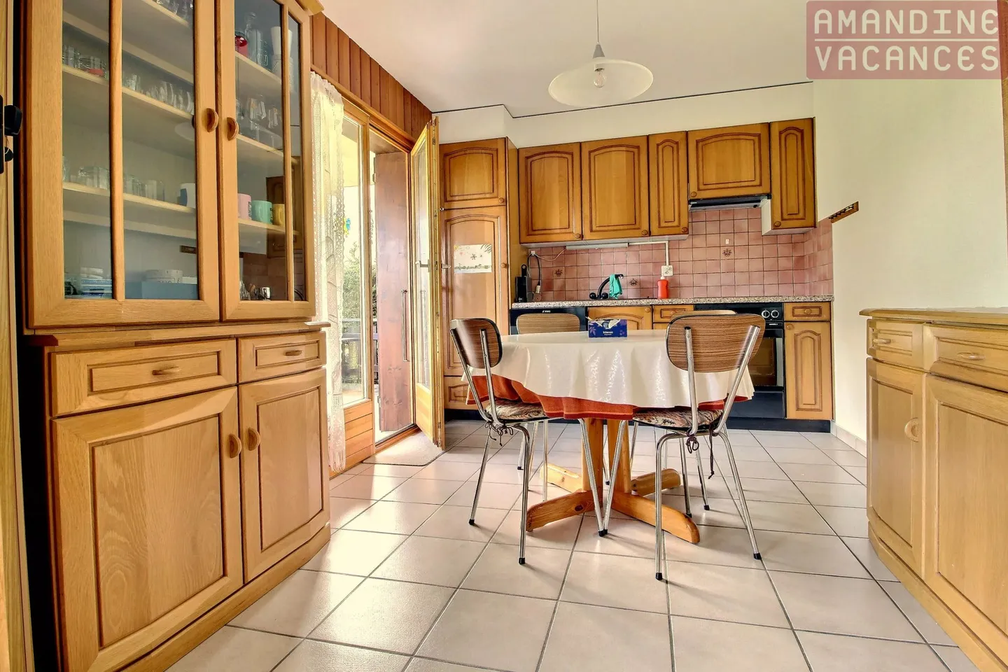 Charmant appartement 2 chambres - Photo 2 sur 13