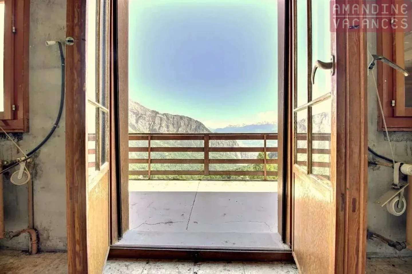 Fully renovated apartment on the Heights of Mayens de Chamoson - Photo 10 of 12